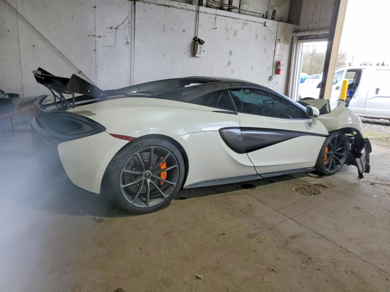 2019 Mclaren Automotive 570S - Фото 3