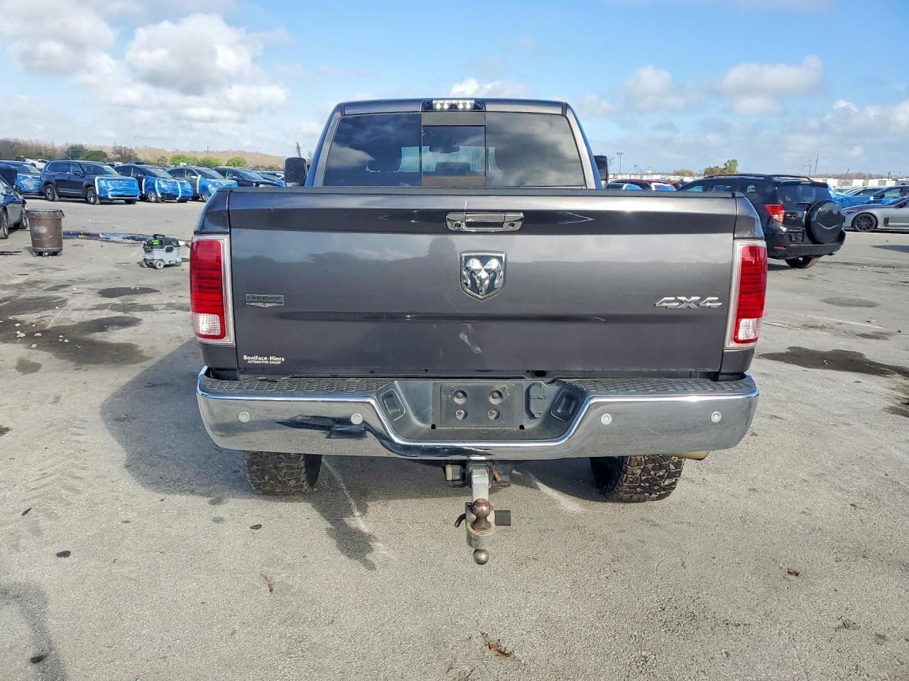 2018 Ram 2500 Laramie - Image 6