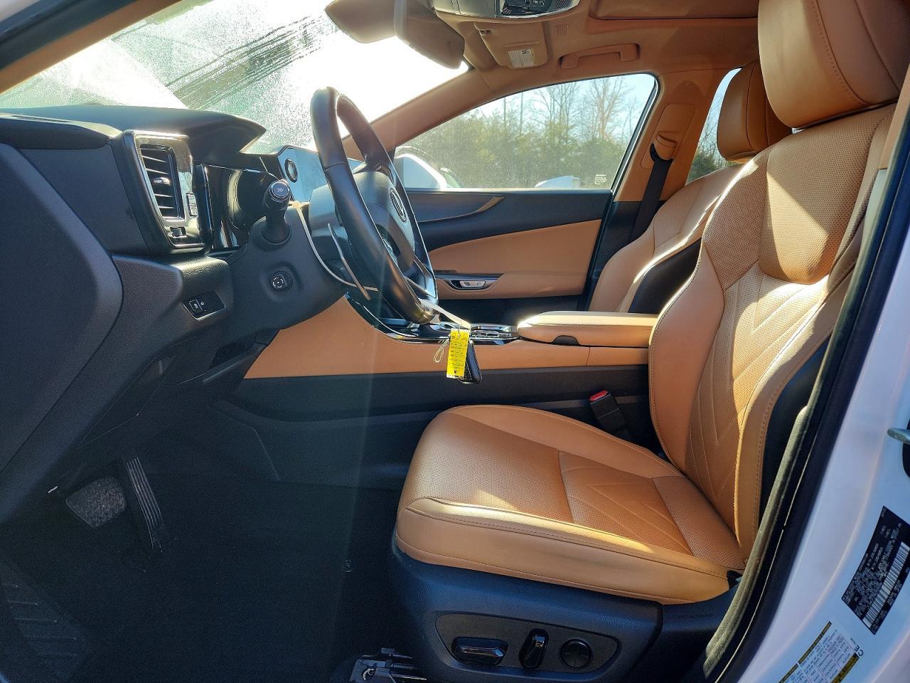 2022 Lexus Nx 450H+ Base - Фото 7