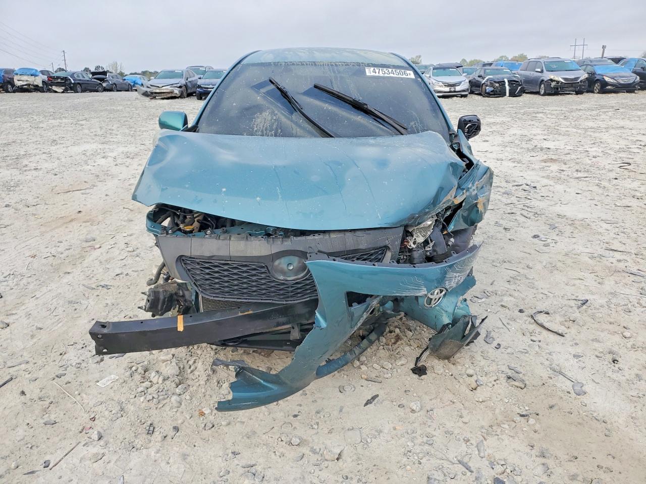 2010 Toyota Corolla Le - Image 5