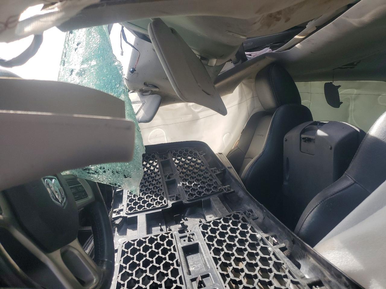 2017 Ram 3500 Laramie - Фото 7