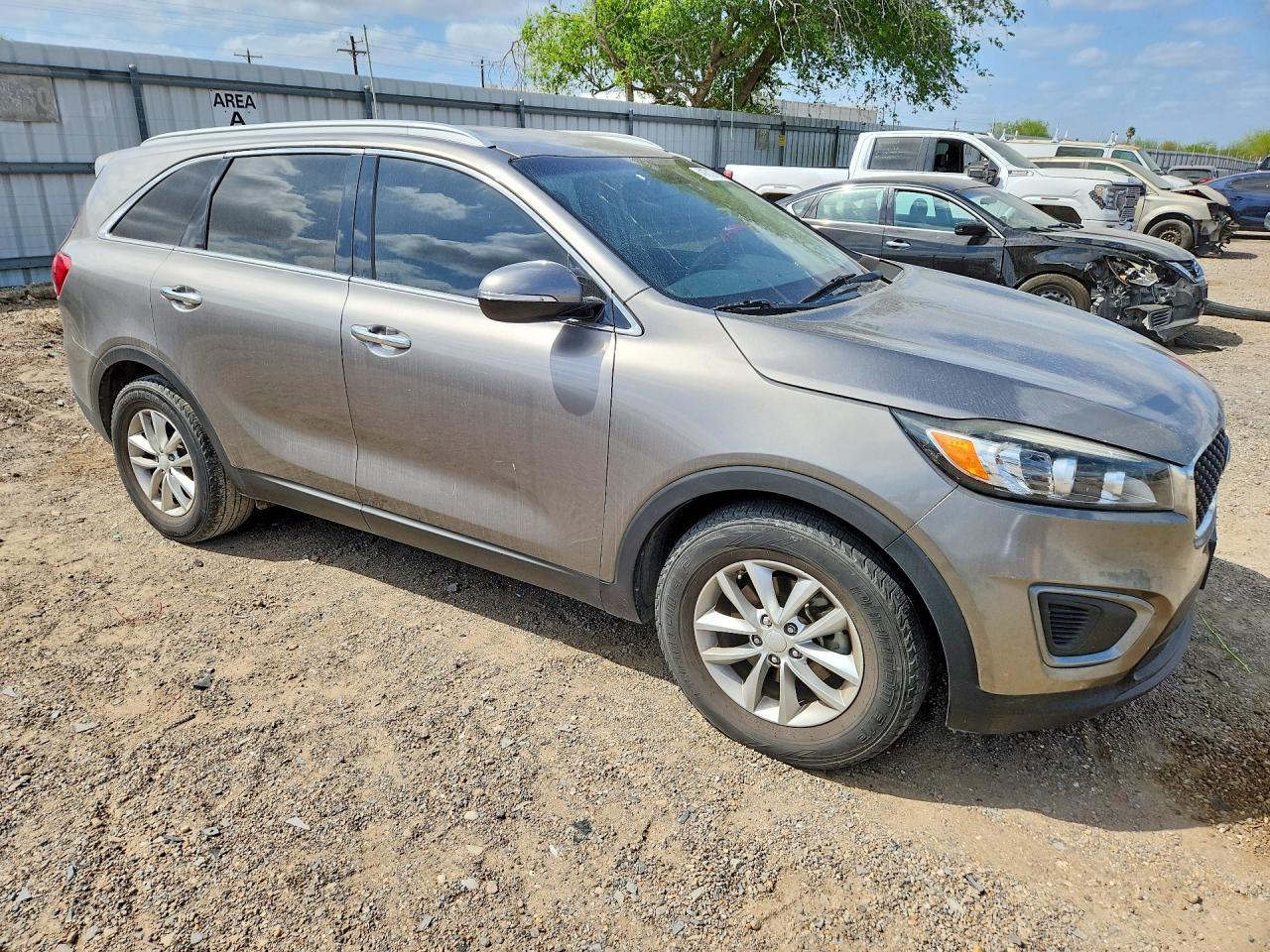 2016 Kia Sorento Lx - Фото 4
