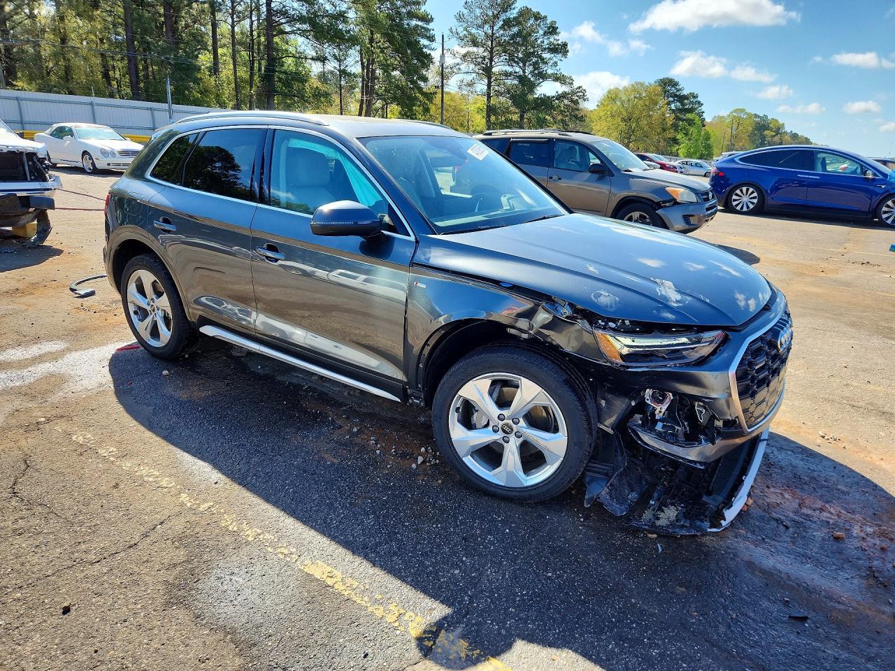 2023 Audi Q5 Premium Plus 45 - Фото 4