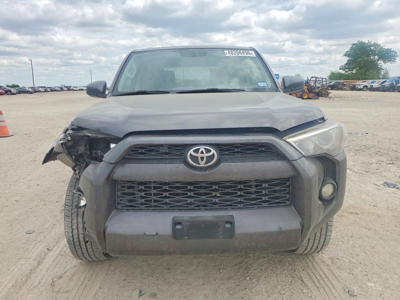 2018 Toyota 4Runner Sr5 - Image 5