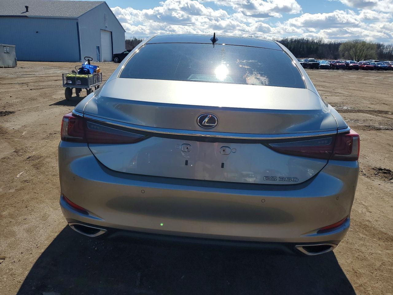 2019 Lexus Es 350 - Фото 6