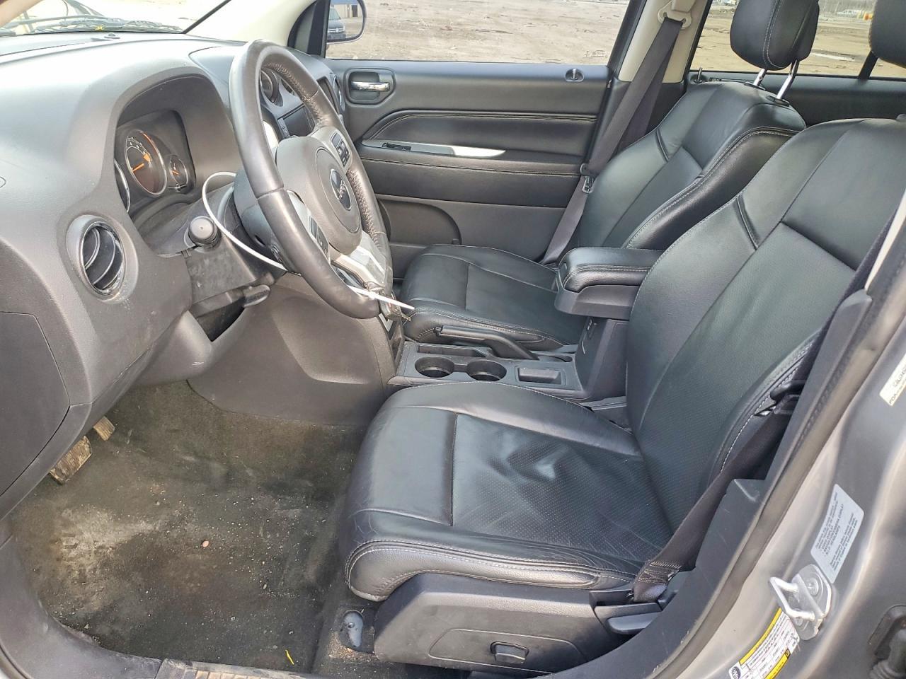 2016 Jeep Compass Latitude - Image 7