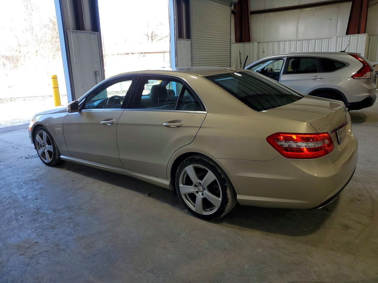 2010 Mercedes-Benz E 350 4Matic - Image 2