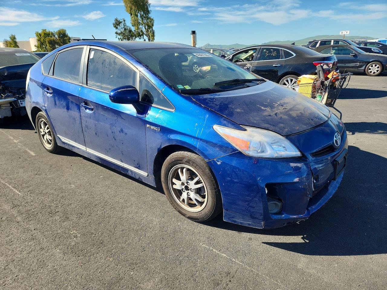 2011 Toyota Prius Three - Image 4