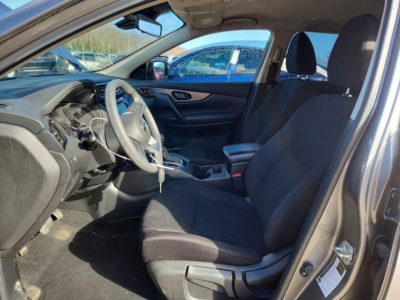 2020 Nissan Rogue Sport S - Image 7