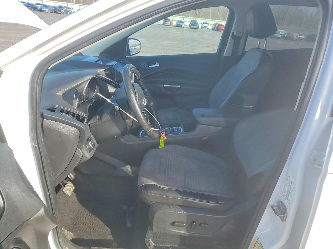 2017 Ford Escape Se - Фото 7