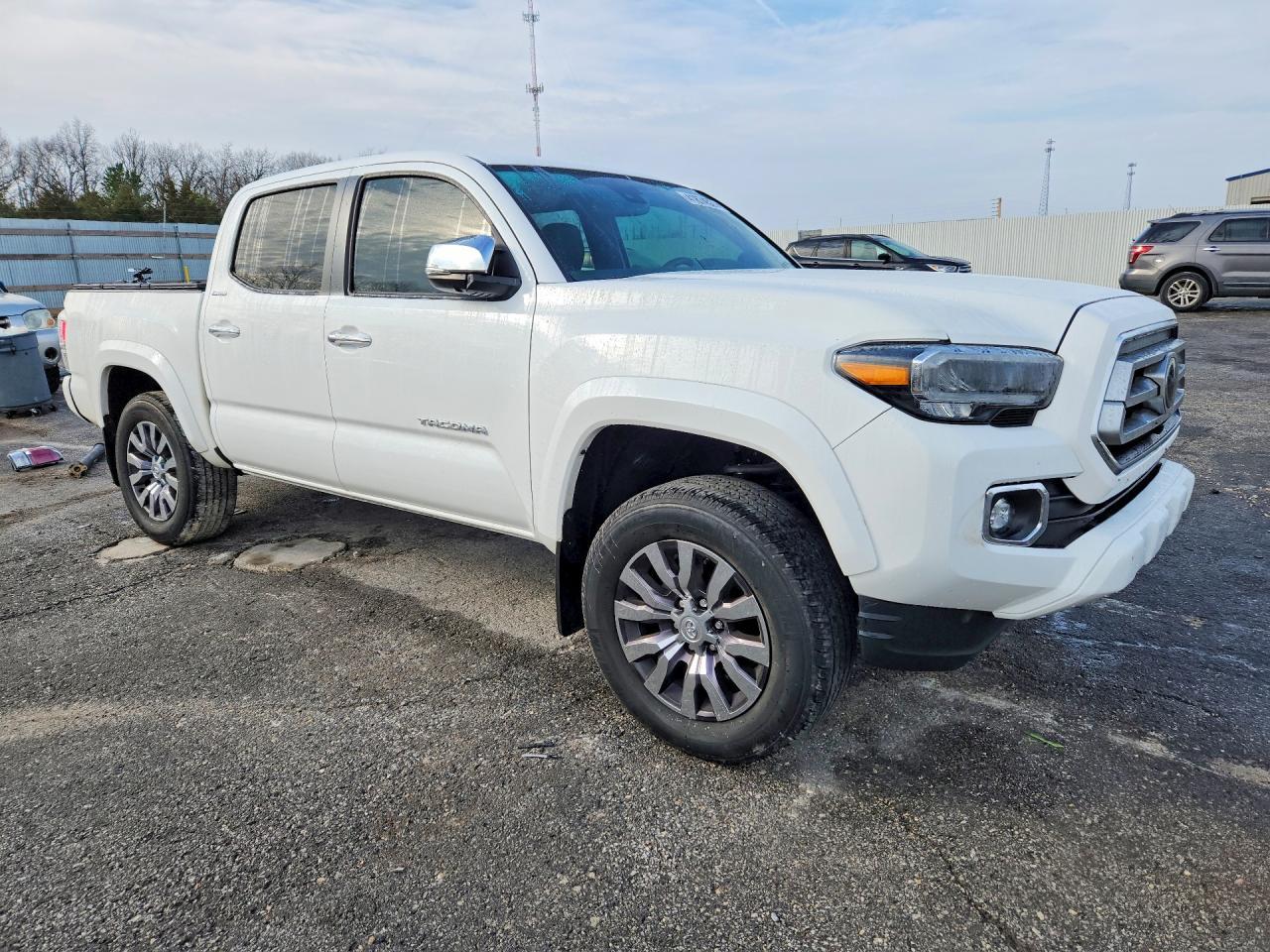 2022 Toyota Tacoma Limited - Фото 4