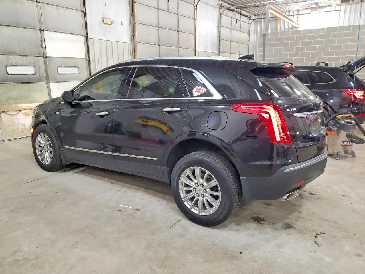 2017 Cadillac Xt5 - Фото 2