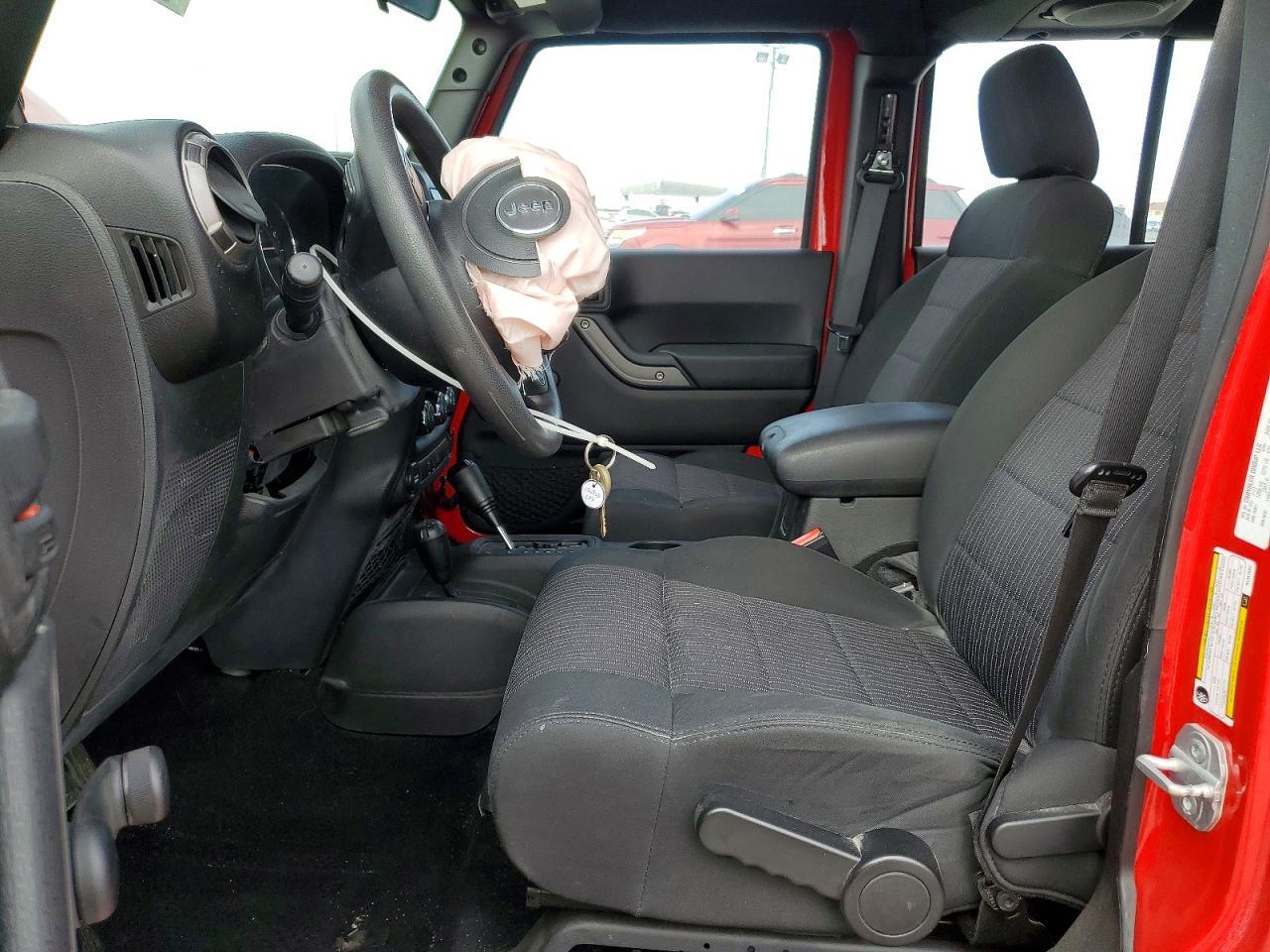 2011 Jeep Wrangler Unlimited Sport - Image 7