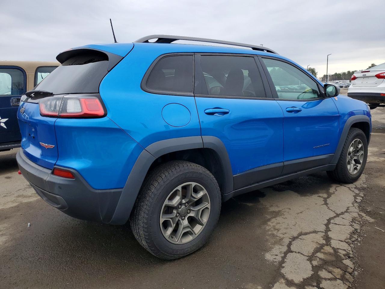 2020 Jeep Cherokee Trailhawk - Фото 3