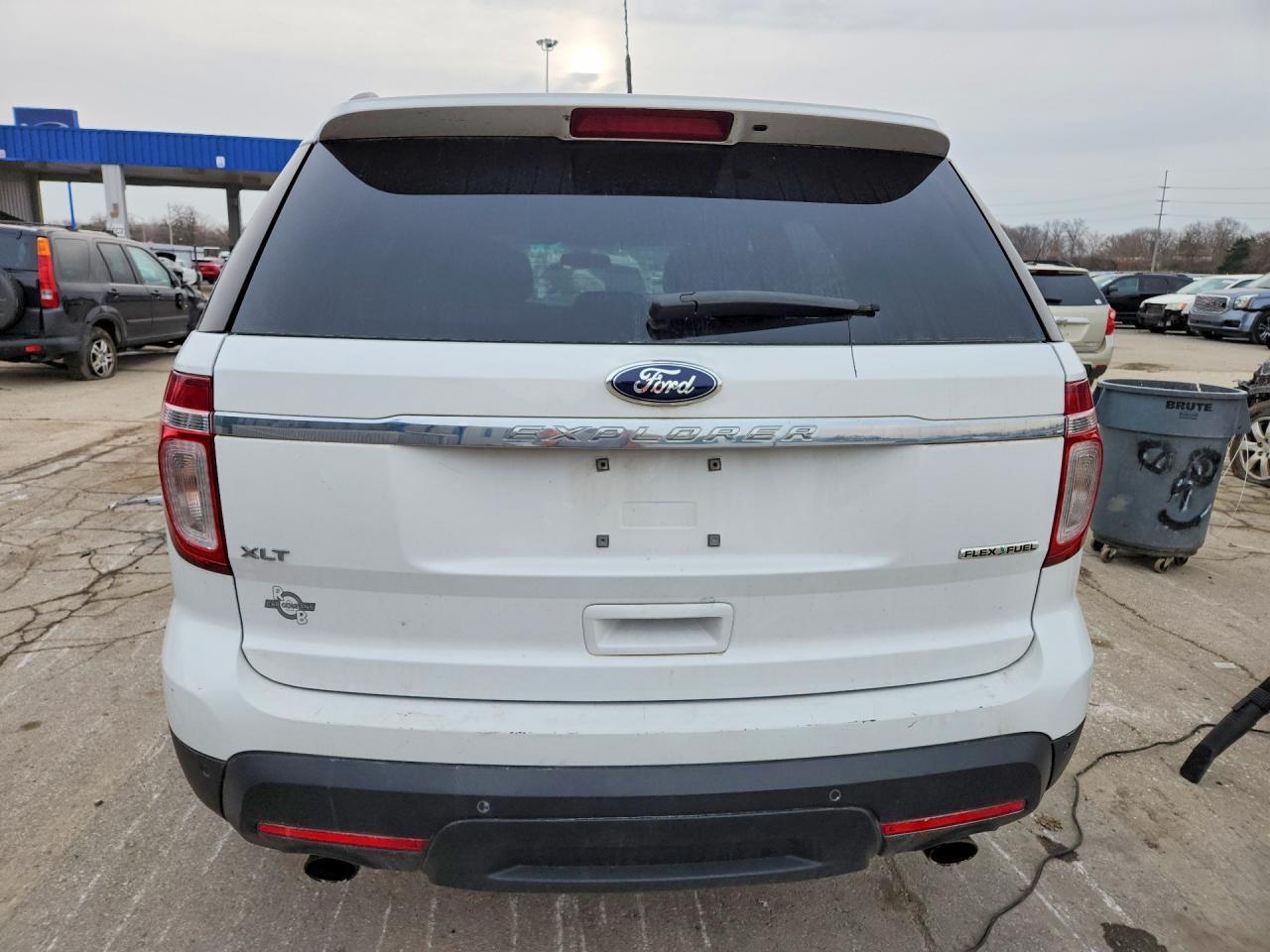 2013 Ford Explorer Xlt - Фото 6