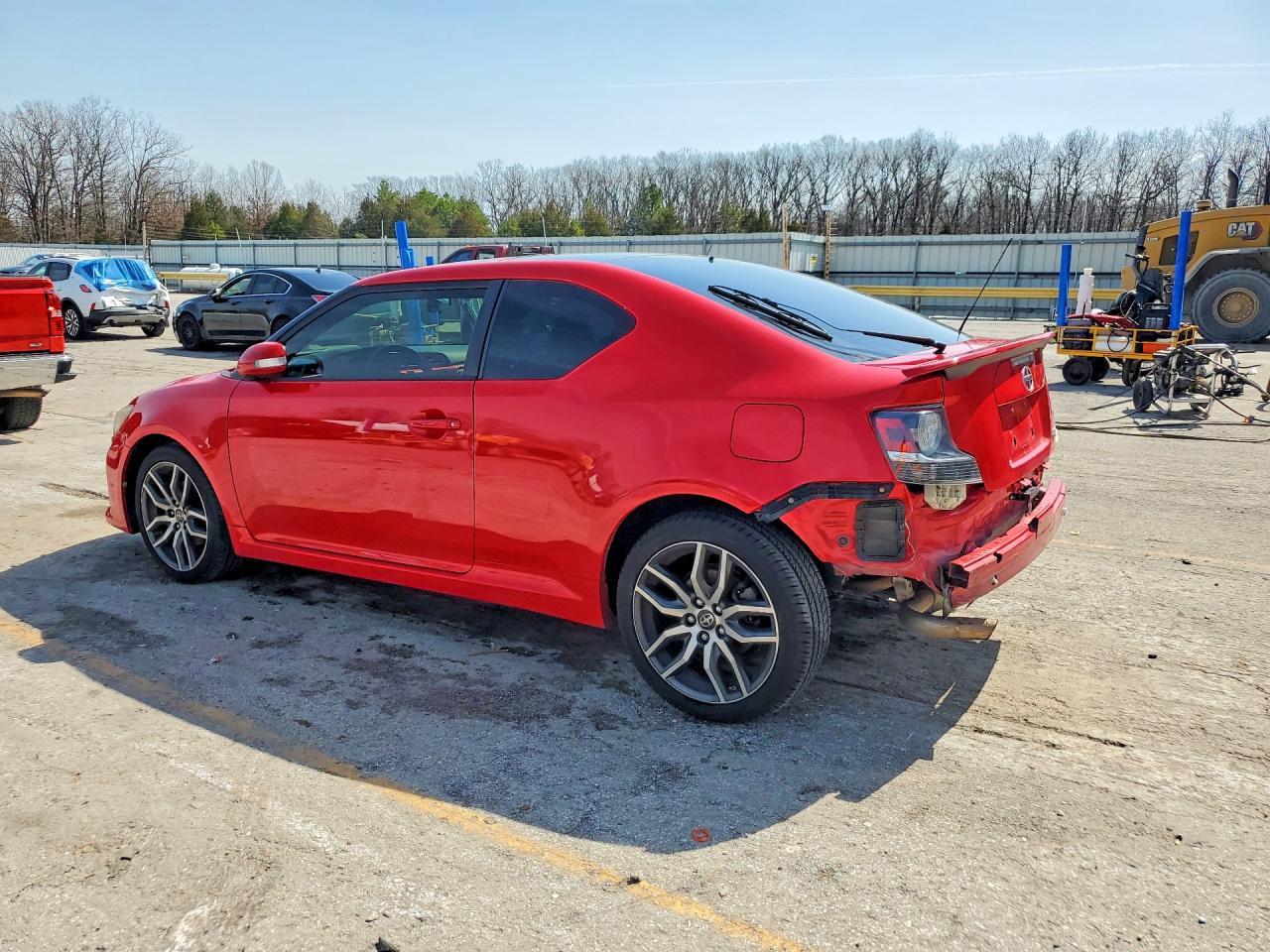 2016 Scion Tc Base - Фото 2
