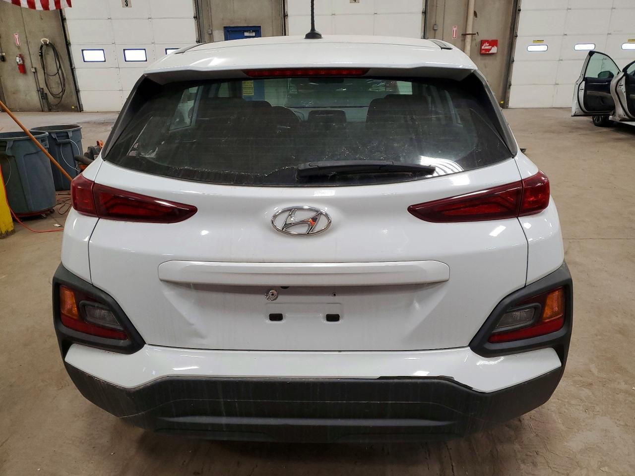 2021 Hyundai Kona Se - Фото 6