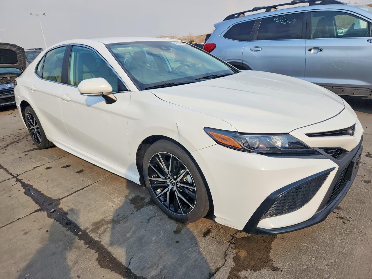 2024 Toyota Camry Se - Image 4