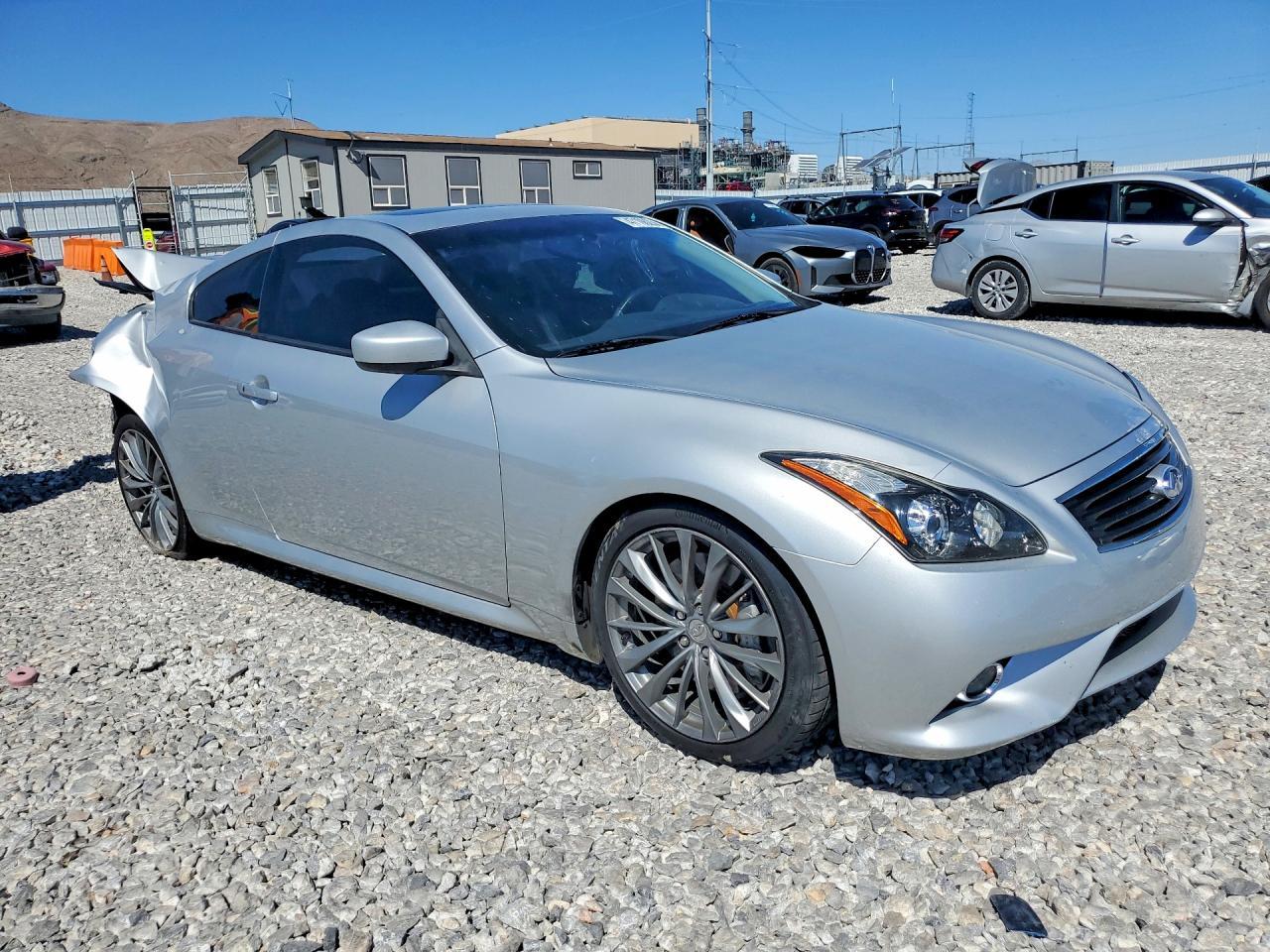 2015 Infiniti Q60 - Фото 4