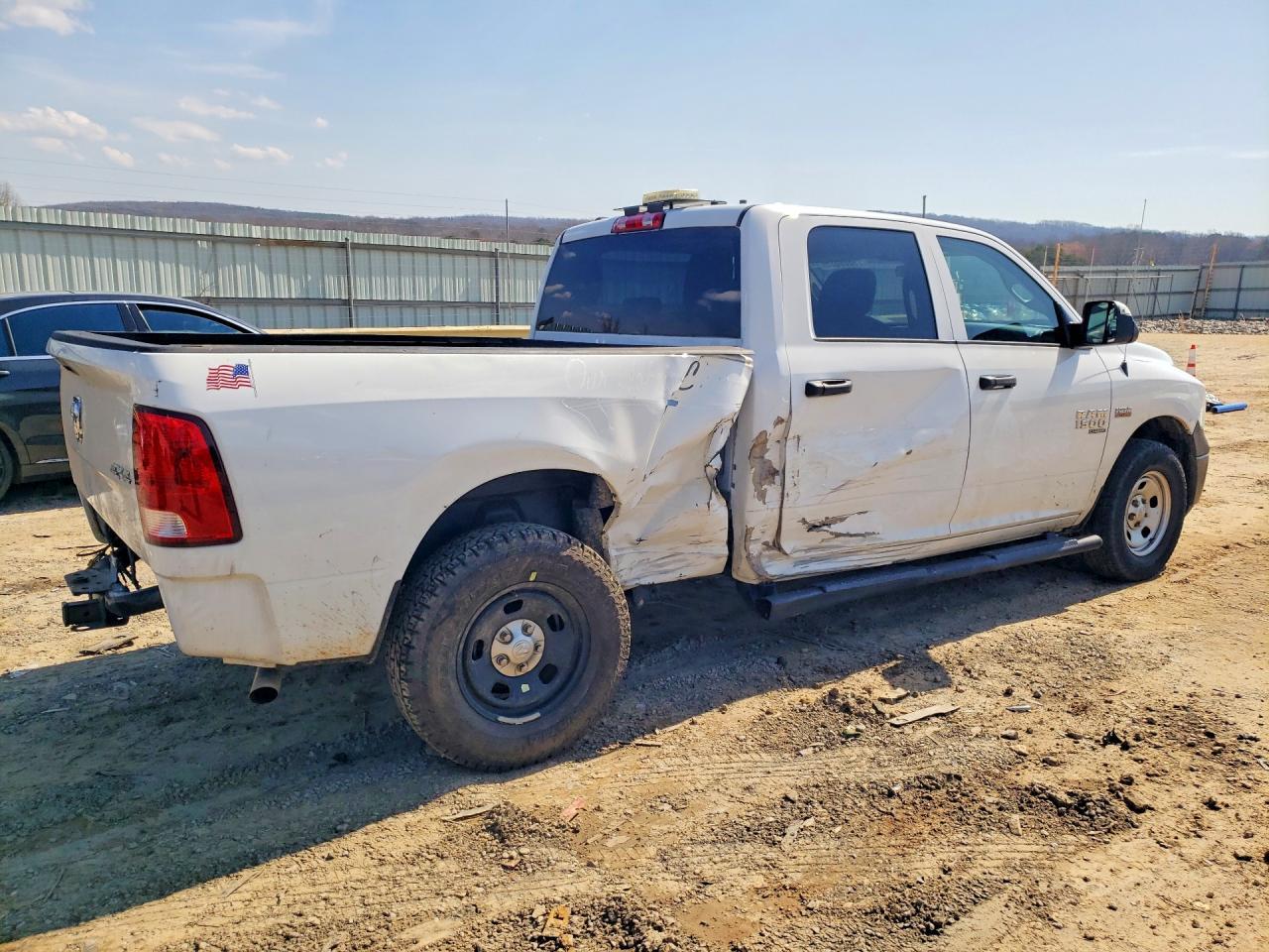 2022 Ram 1500 Classic Tradesman - Image 3