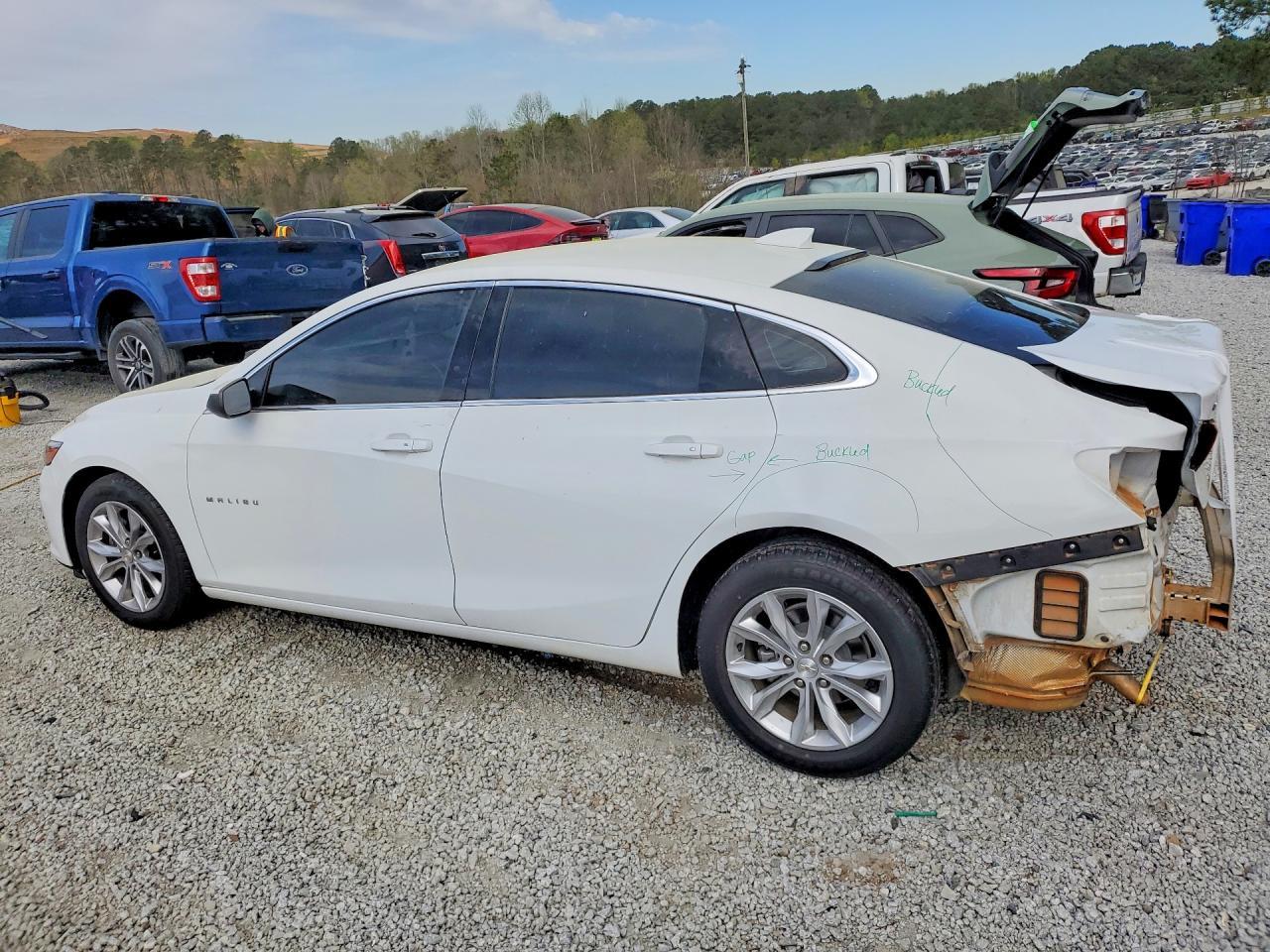 2024 Chevrolet Malibu Lt - Фото 2