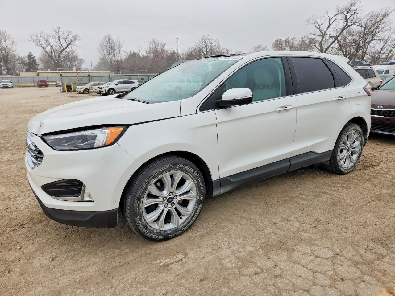 2021 Ford Edge Titanium