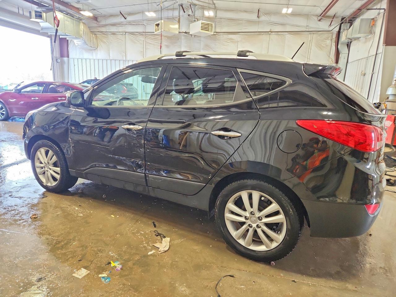 2011 Hyundai Tucson Limited - Фото 2