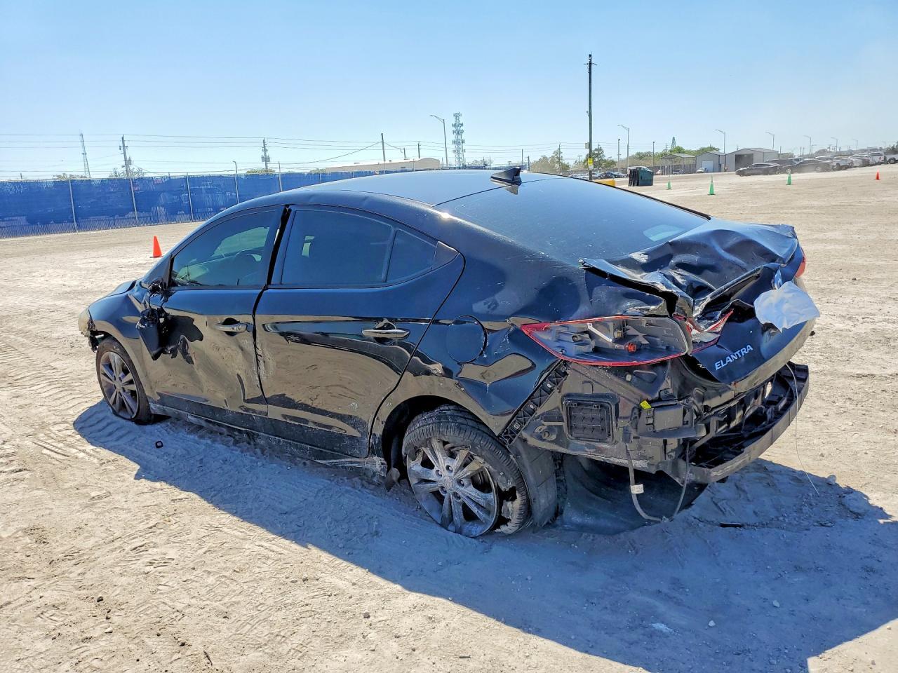 2017 Hyundai Elantra Value Edition - Image 2