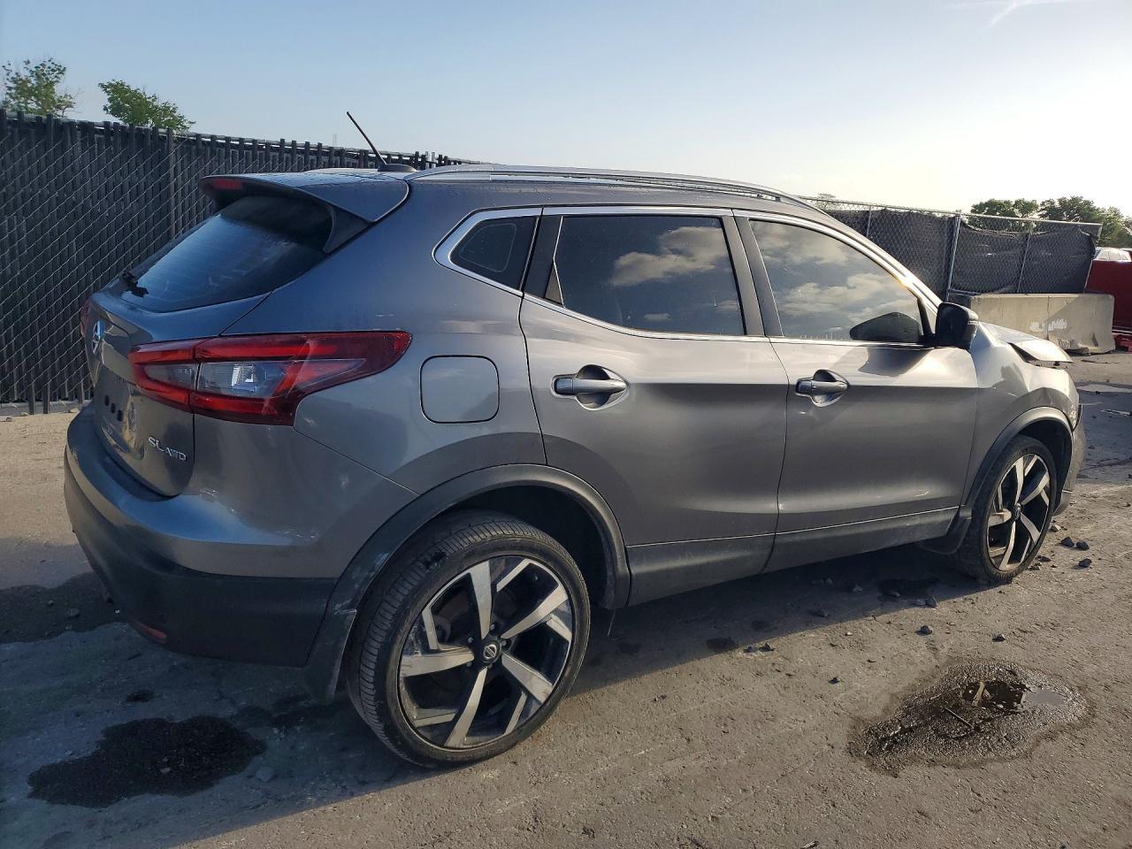 2021 Nissan Rogue Sport Sl - Фото 3
