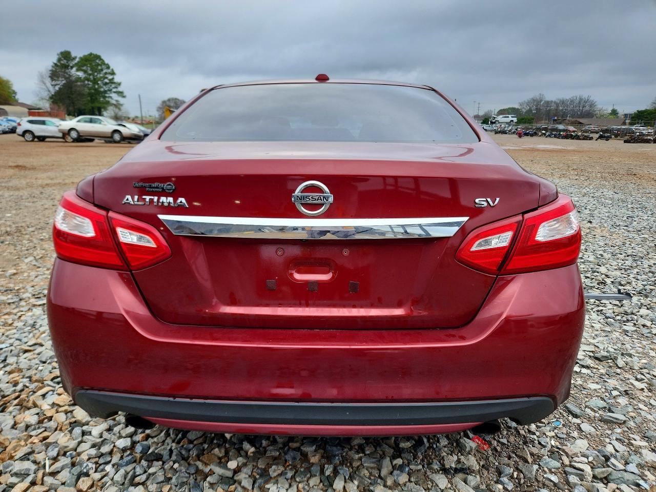 2017 Nissan Altima 2.5 Sv - Image 6