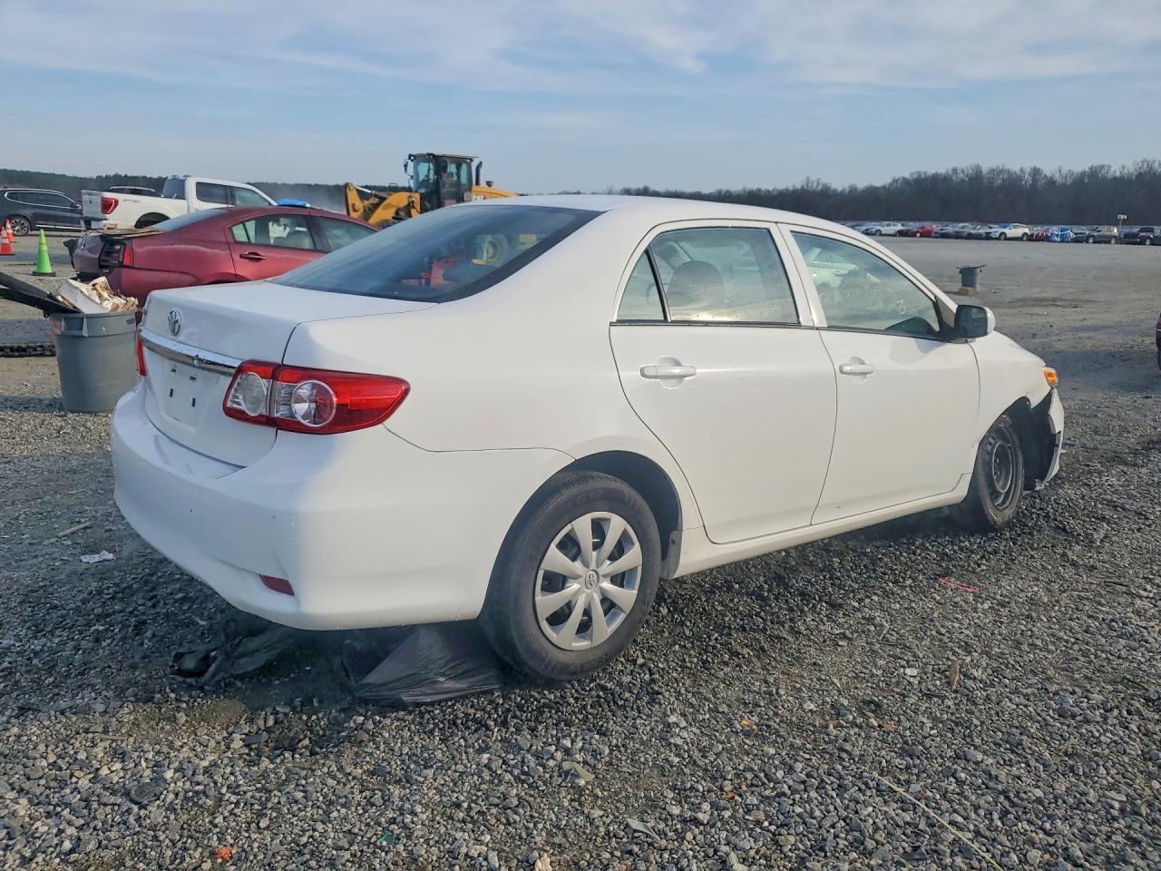2012 Toyota Corolla L - Фото 3