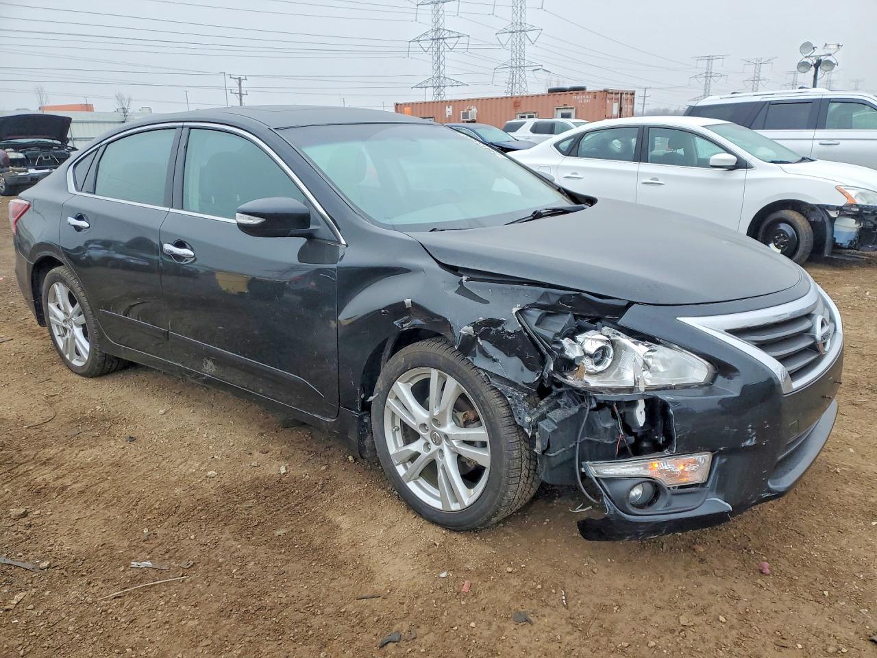 2013 Nissan Altima 3.5 S - Image 4