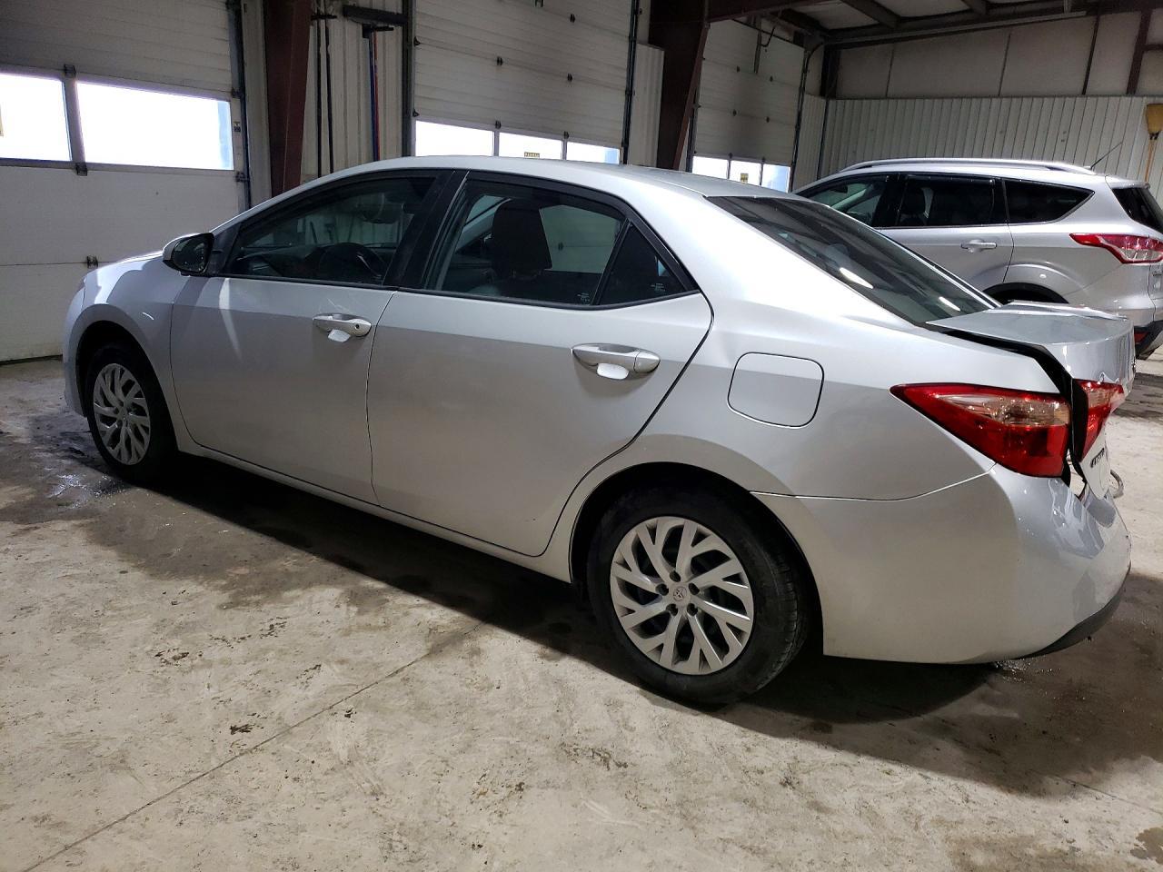 2018 Toyota Corolla Le - Image 2