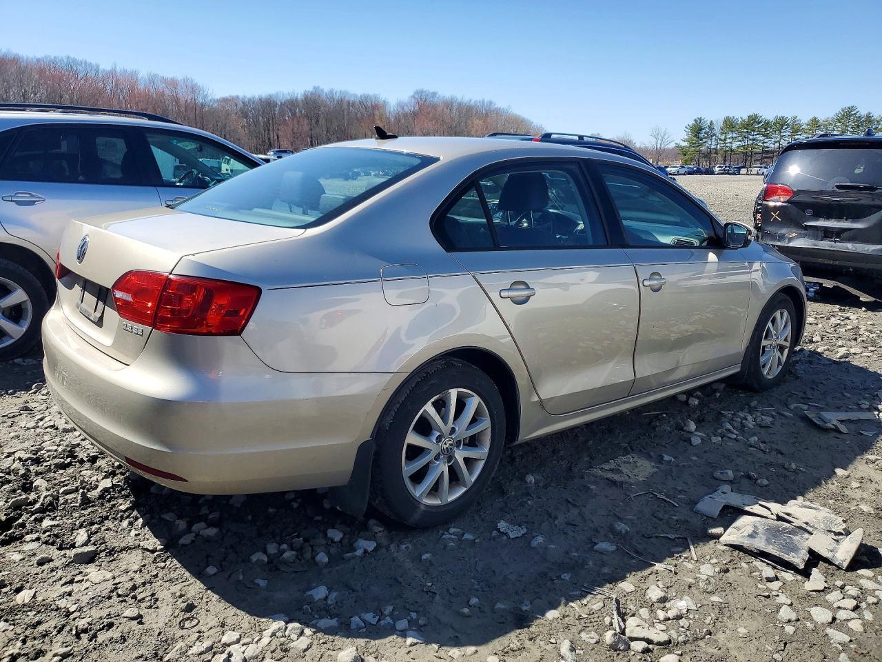2012 Volkswagen Jetta Se - Фото 3