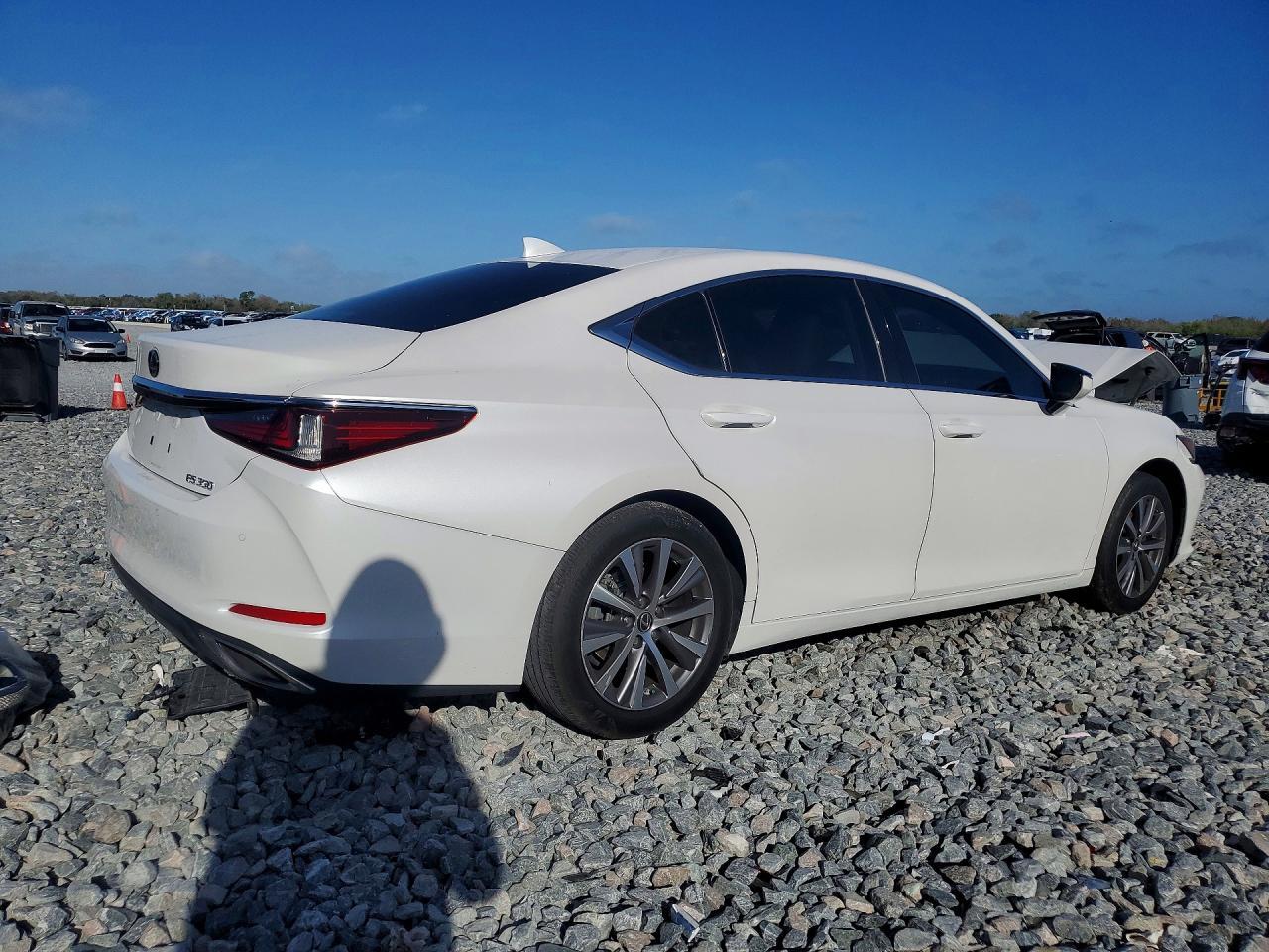 2019 Lexus Es 350 Base - Фото 3