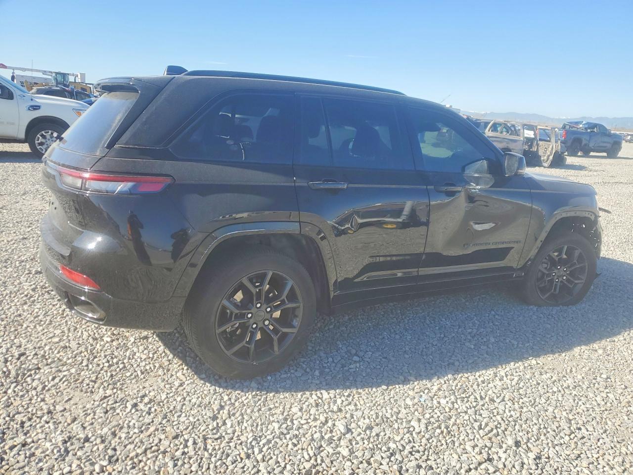 2025 Jeep Grand Cherokee 4Xe - Фото 3