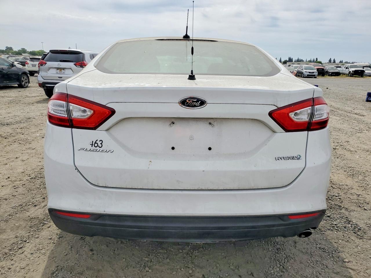 2014 Ford Fusion S Hybrid - Image 6