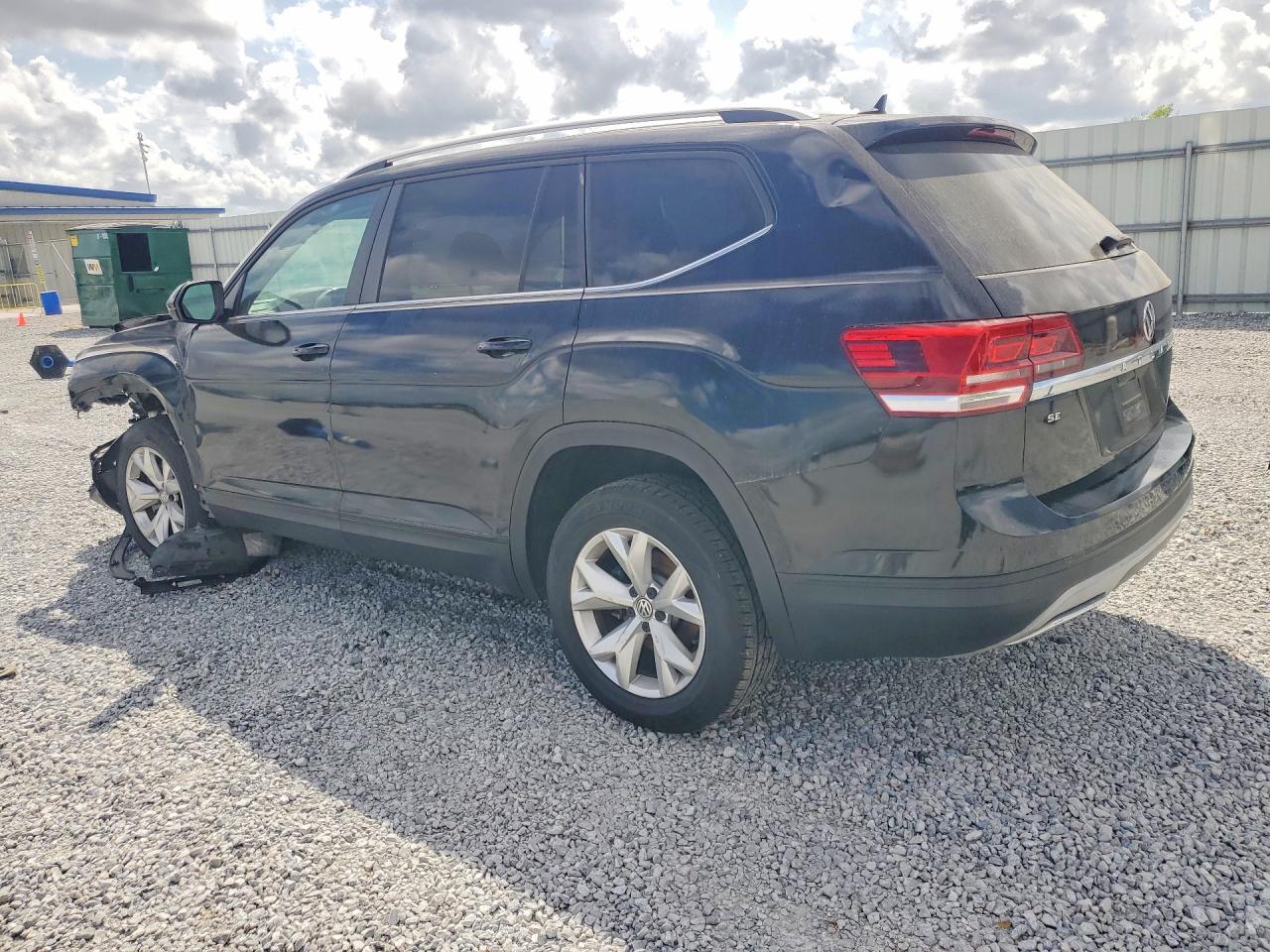 2019 Volkswagen Atlas Se - Image 2