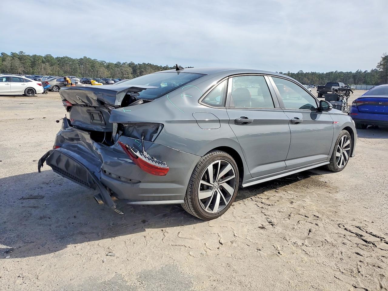 2021 Volkswagen Jetta Gli - Фото 3