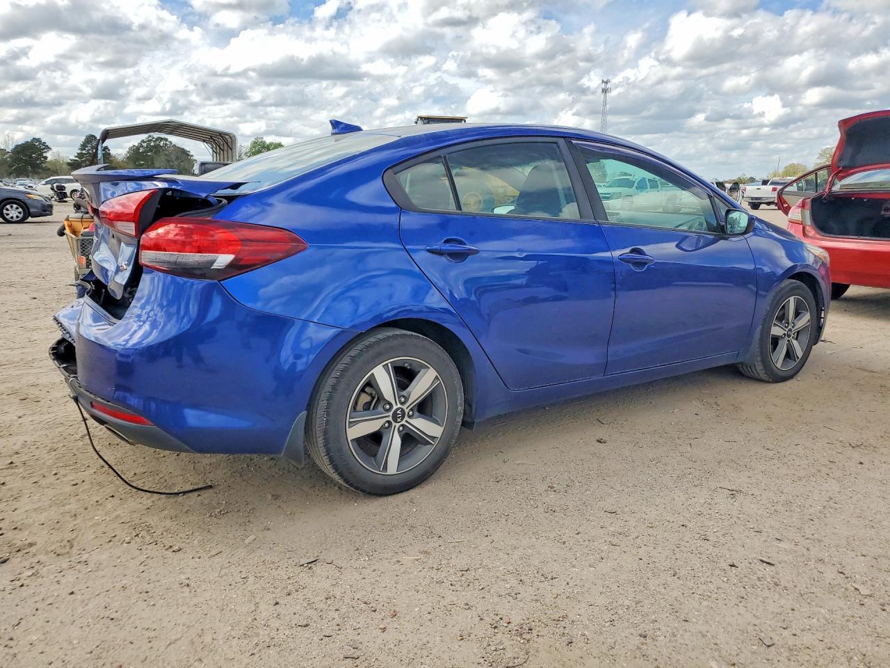 2018 Kia Forte S - Фото 3