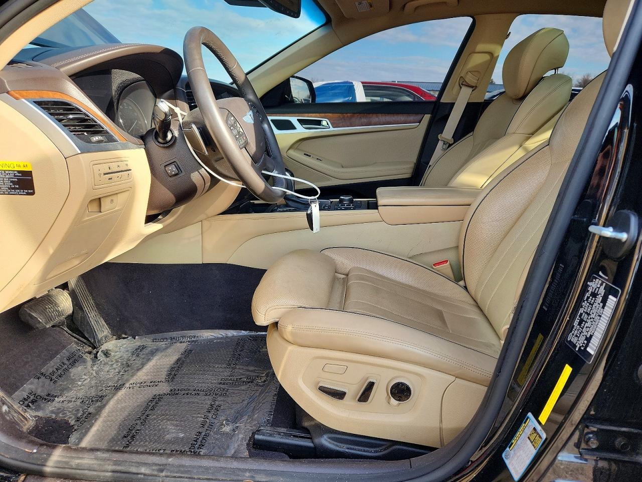 2016 Hyundai Genesis 3.8L - Фото 7