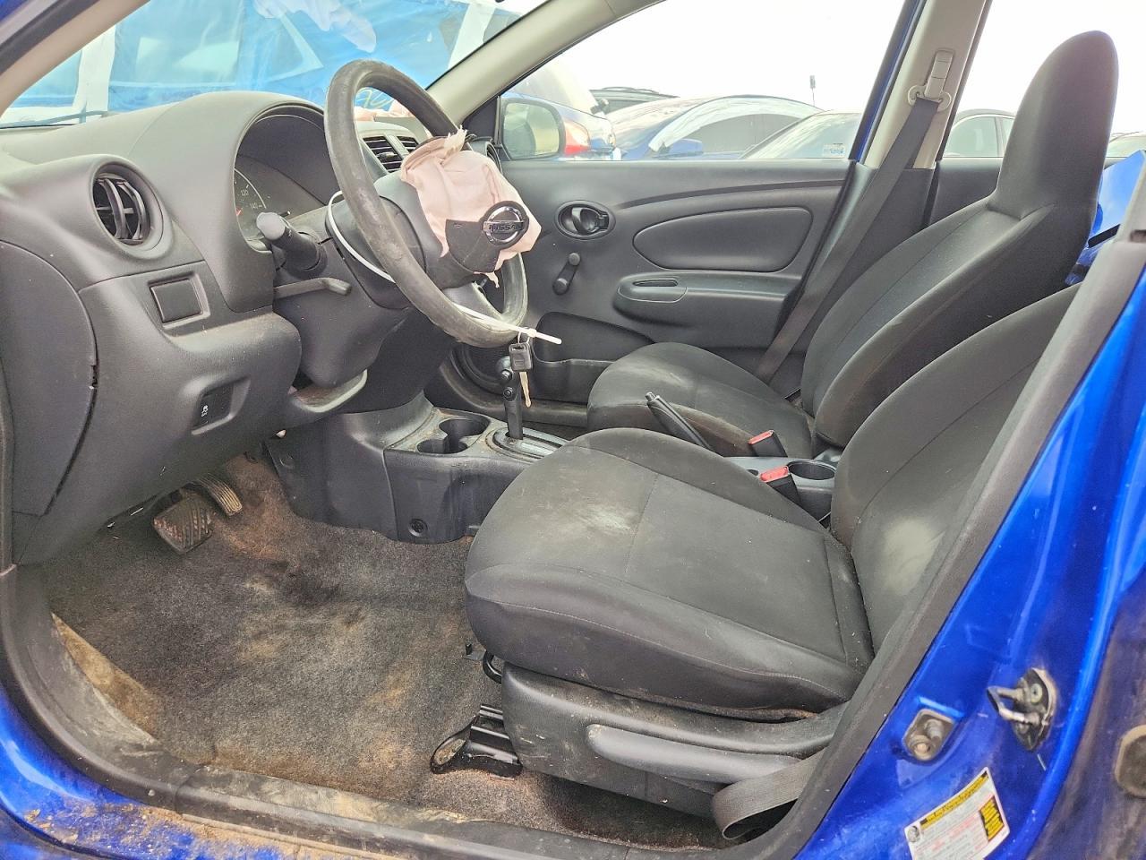 2012 Nissan Versa 1.6 S - Image 7