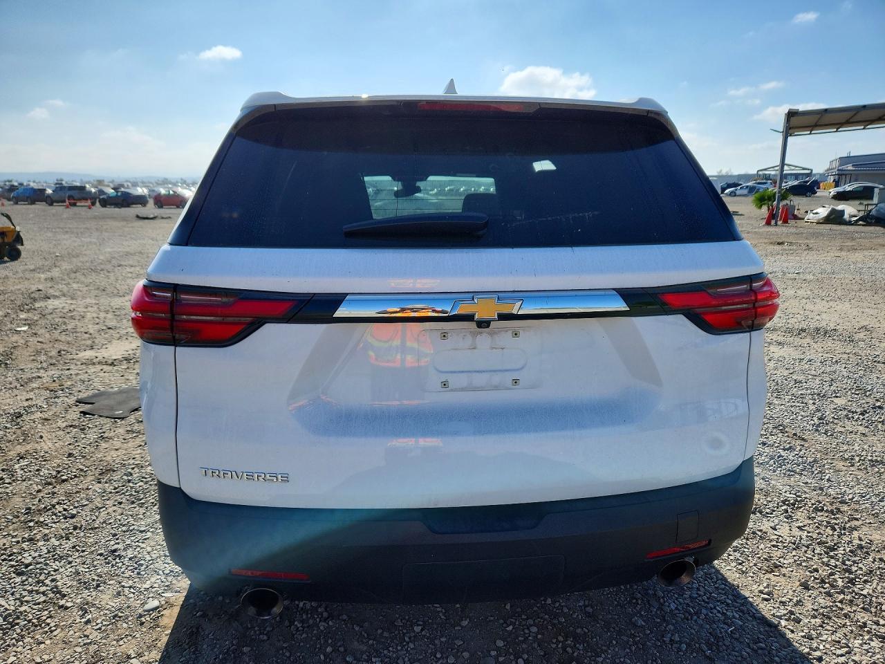2023 Chevrolet Traverse Ls - Фото 6
