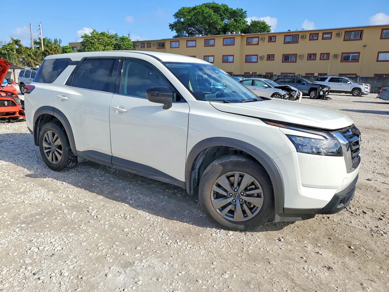 2024 Nissan Pathfinder S - Фото 4