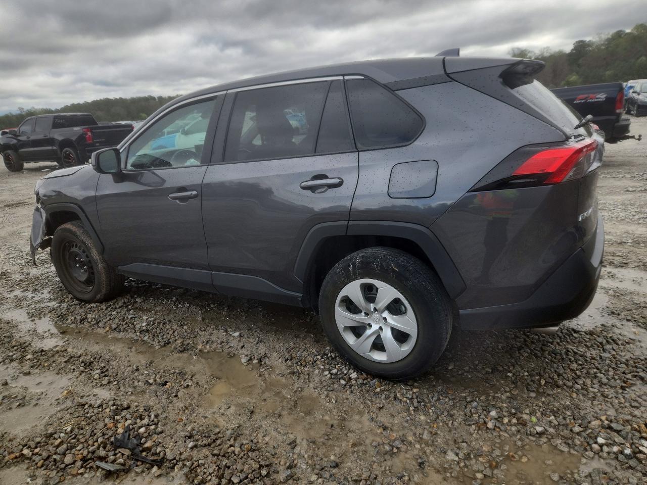 2022 Toyota Rav4 Le - Фото 2