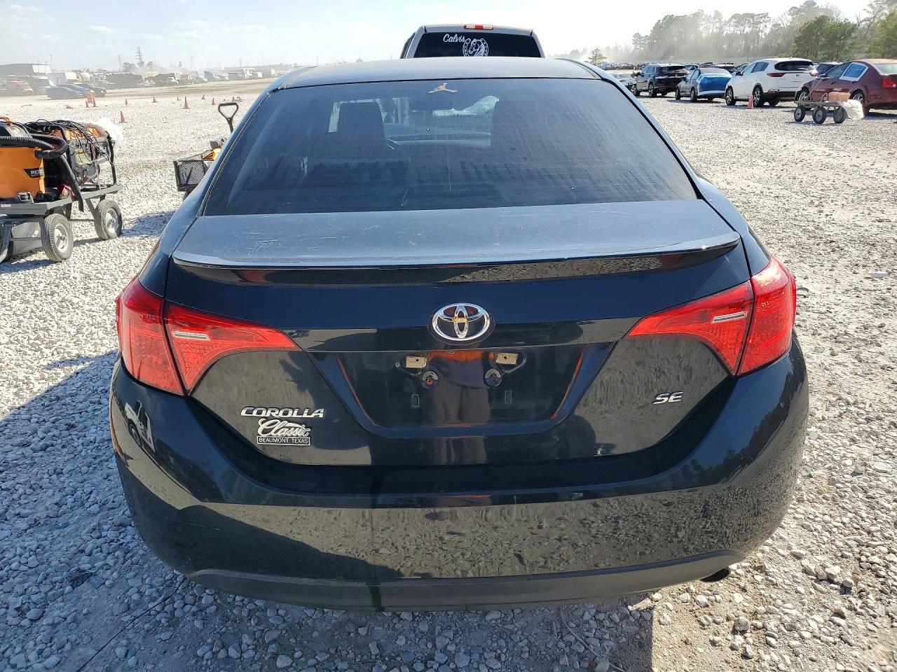 2018 Toyota Corolla Se - Фото 6