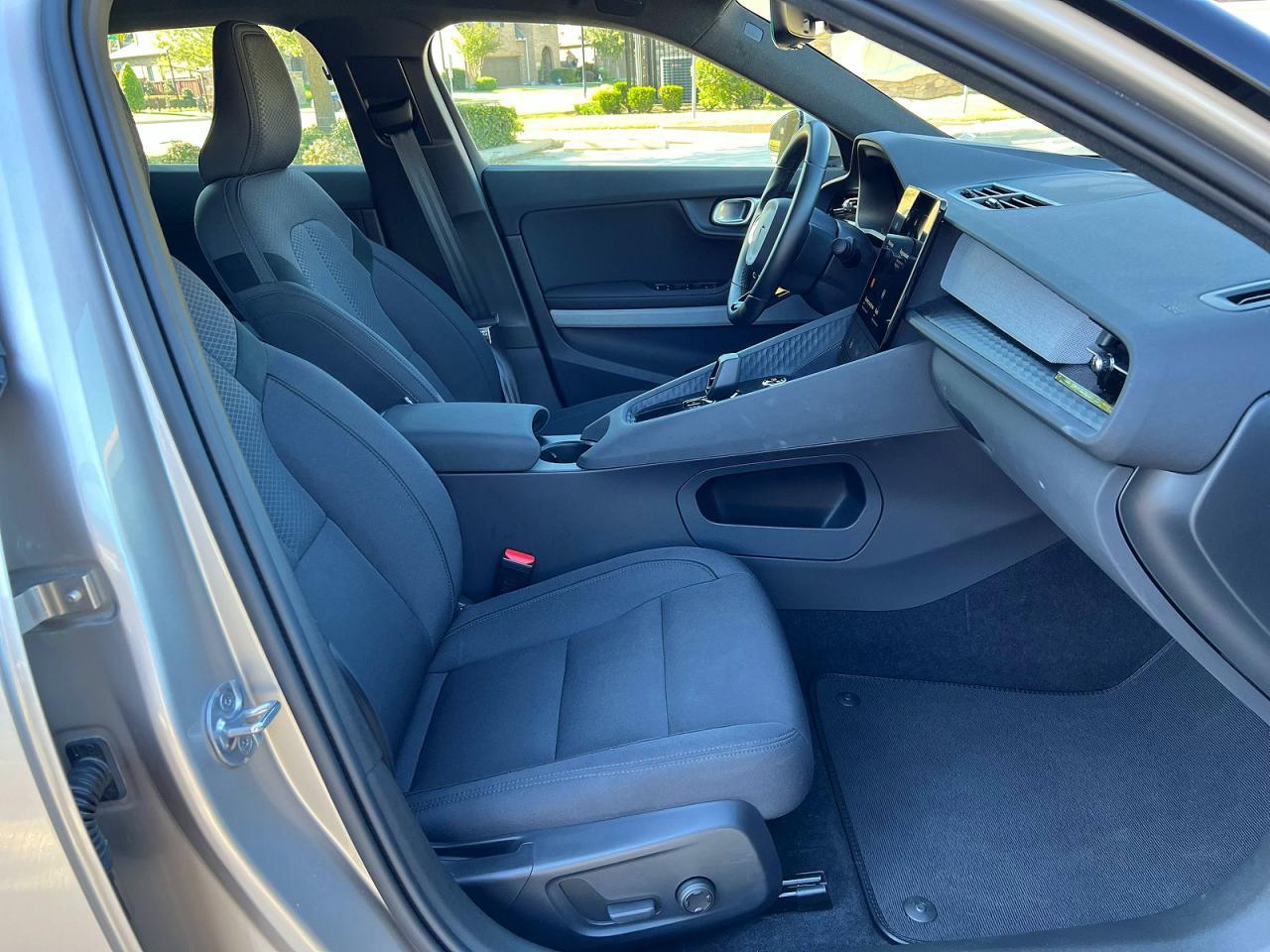 2024 Polestar 2 - Image 5