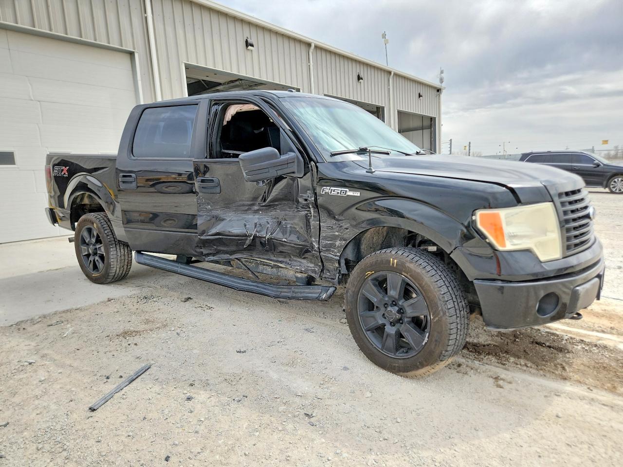 2014 Ford F150 Supercrew - Фото 4