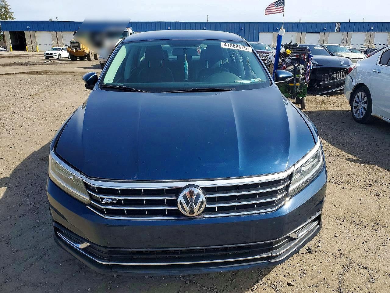 2018 Volkswagen Passat S - Image 5