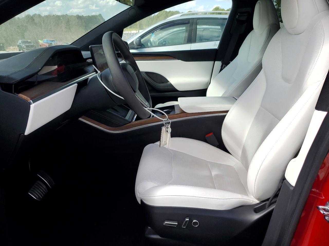 2023 Tesla Model X - Фото 7